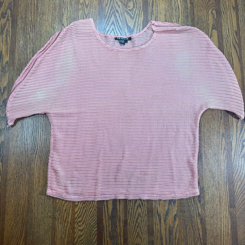 Tracy M Pink Knit Cropped Sweater Top Size Large Zipper Shoulder Detail